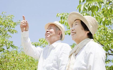 冬季如何曬太陽 冬季曬太陽的方法 冬季老人怎么曬太陽