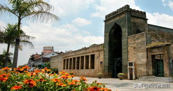 我國(guó)最著名的十大寺廟，各個(gè)叫人驚嘆與折服
