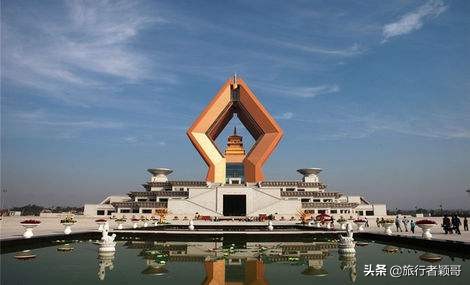 我國(guó)最著名的十大寺廟，各個(gè)叫人驚嘆與折服