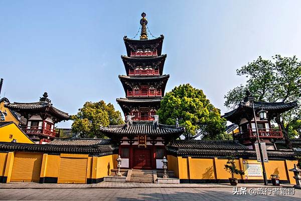 我國(guó)最著名的十大寺廟，各個(gè)叫人驚嘆與折服