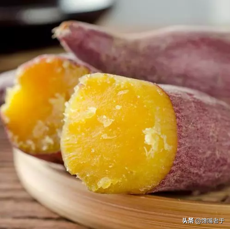 蒸紅薯時(shí)：切記直接上鍋蒸，牢記這3點(diǎn)，紅薯熟得快，味道更香甜