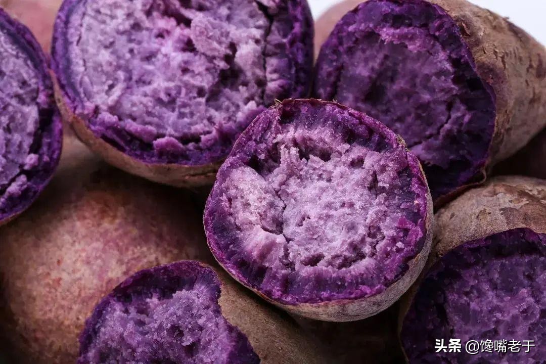 蒸紅薯時(shí)：切記直接上鍋蒸，牢記這3點(diǎn)，紅薯熟得快，味道更香甜