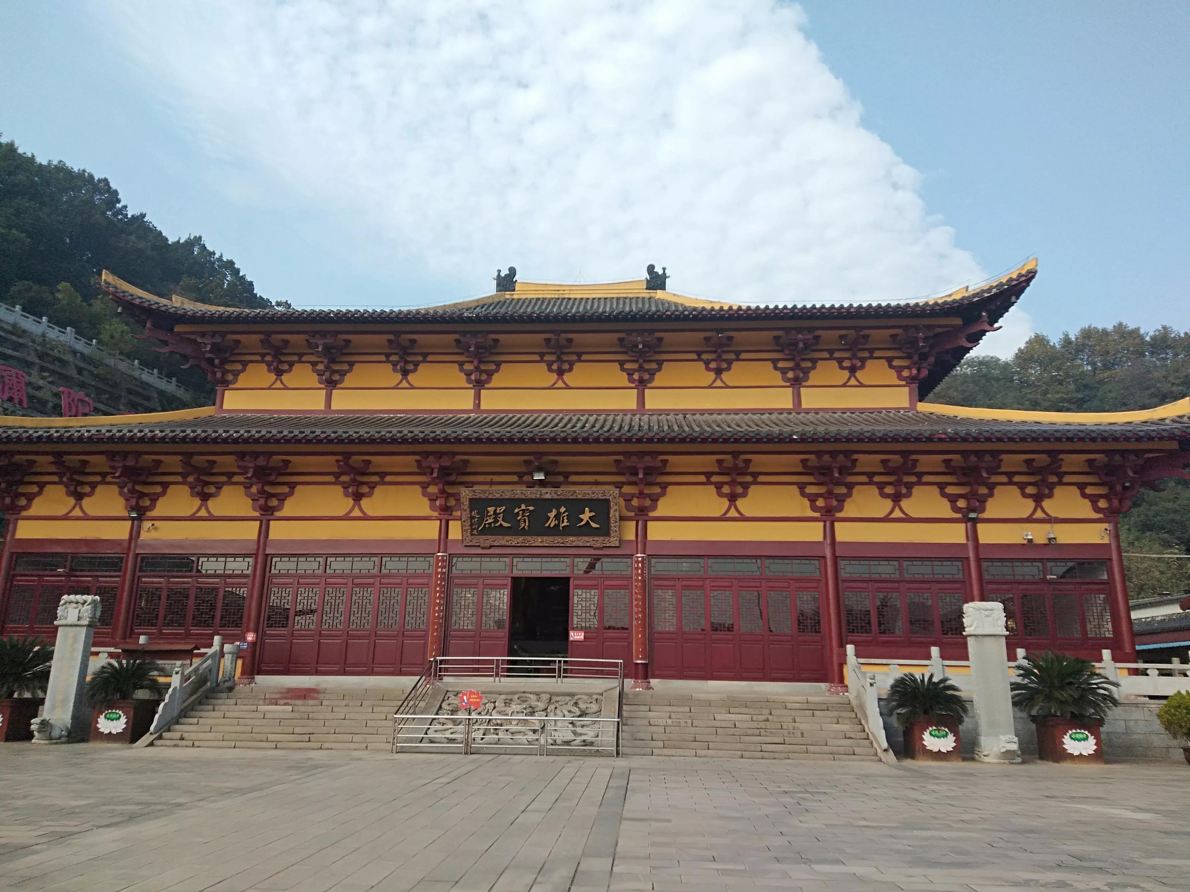 層次越低的人，越喜歡把時間花在這4件事上