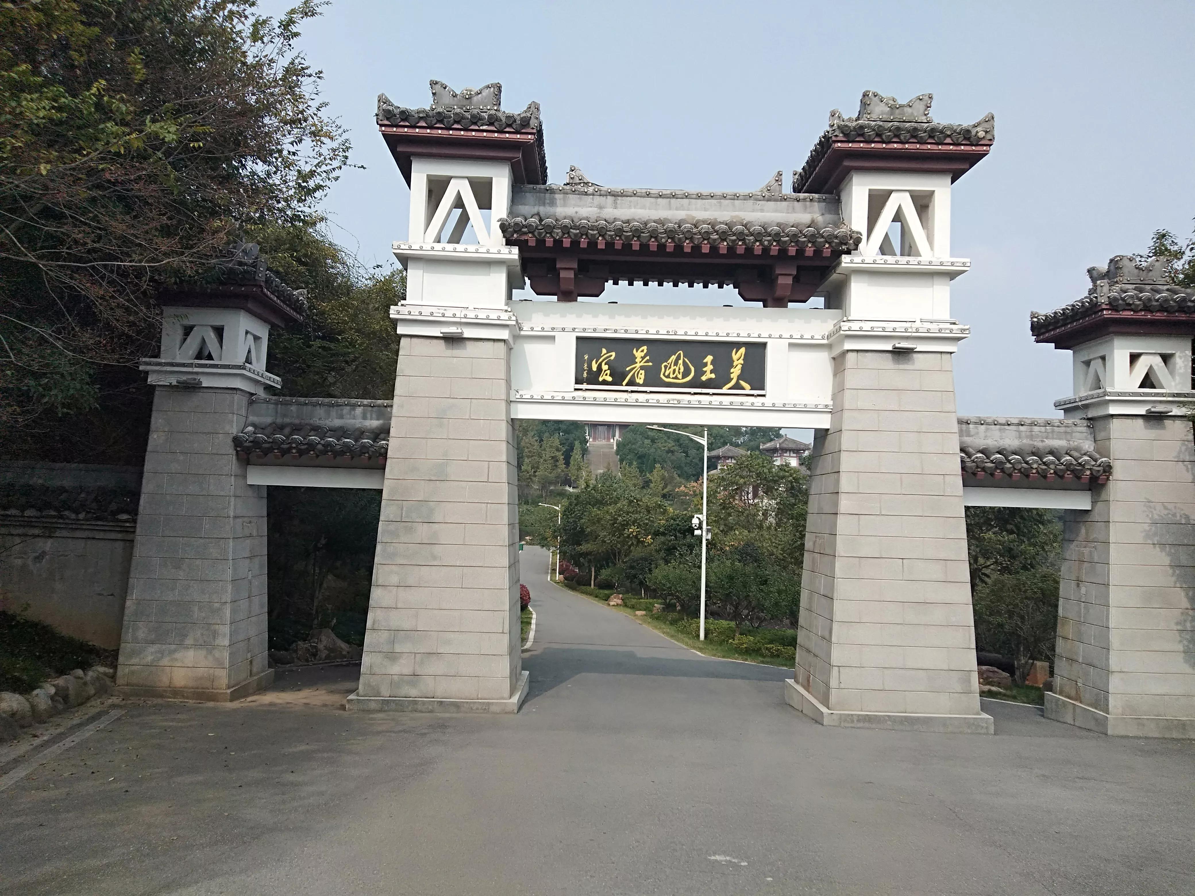 層次越低的人，越喜歡把時間花在這4件事上