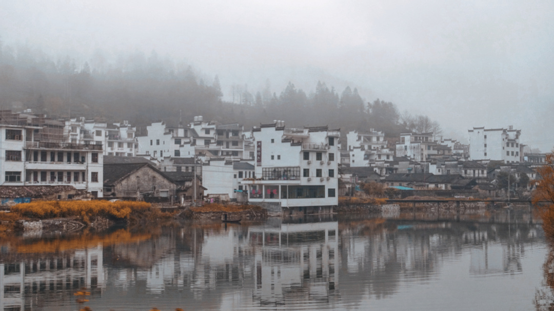 江西深山發(fā)現(xiàn)中國(guó)最圓的古村，為千年前南唐國(guó)師建造，遠(yuǎn)看似八卦