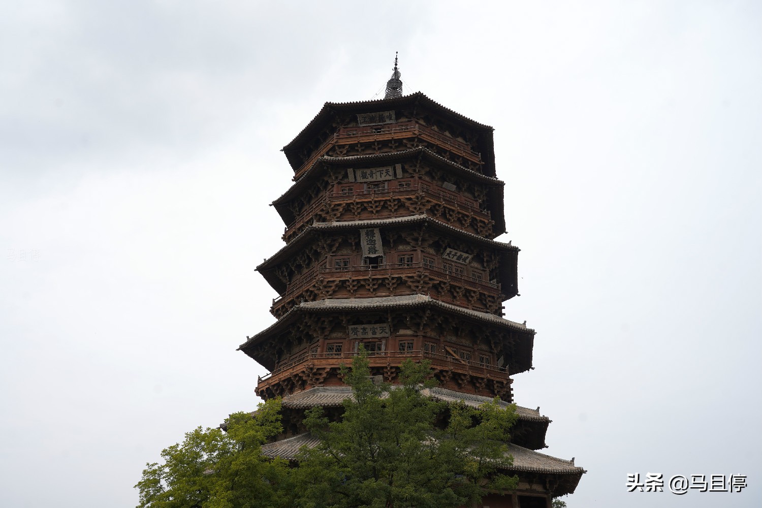山西純木打造的千年古塔，比雷峰塔古樸，看點(diǎn)豐富為何游客不多？