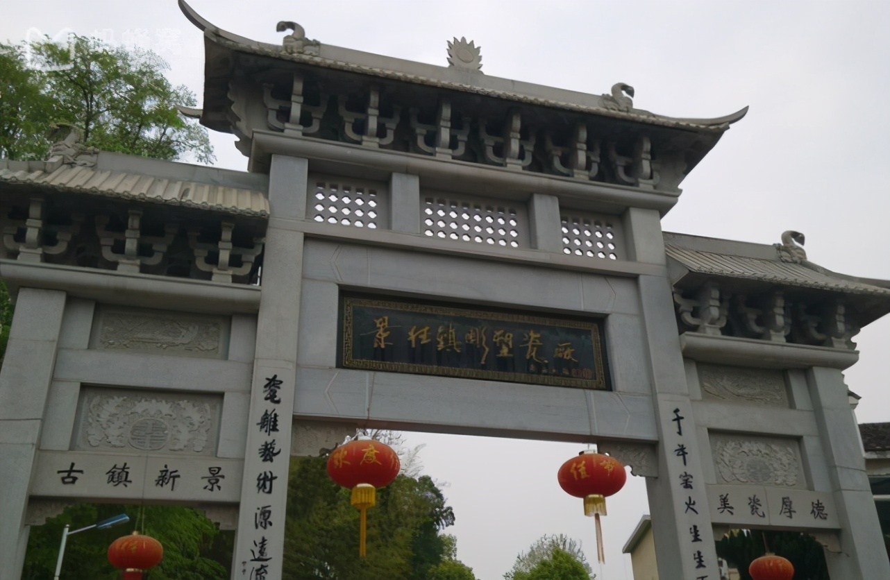 中國的四大古鎮(zhèn)與四大古城，你去過幾個？