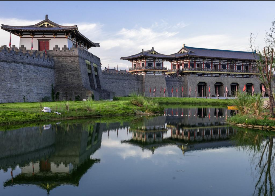 湖北冷門的千年古城，被譽(yù)為“華夏第一城池”，風(fēng)景不輸平遙古城